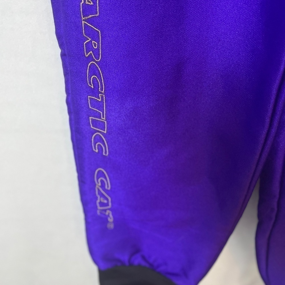 Vibrant Purple Women's Cropped Pants - Picture 11 of 15
